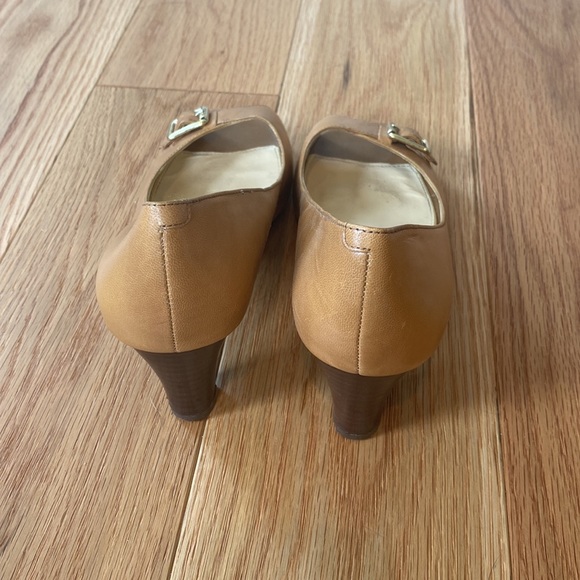 Ralph Lauren cute comfortable and classic - Picture 4 of 4